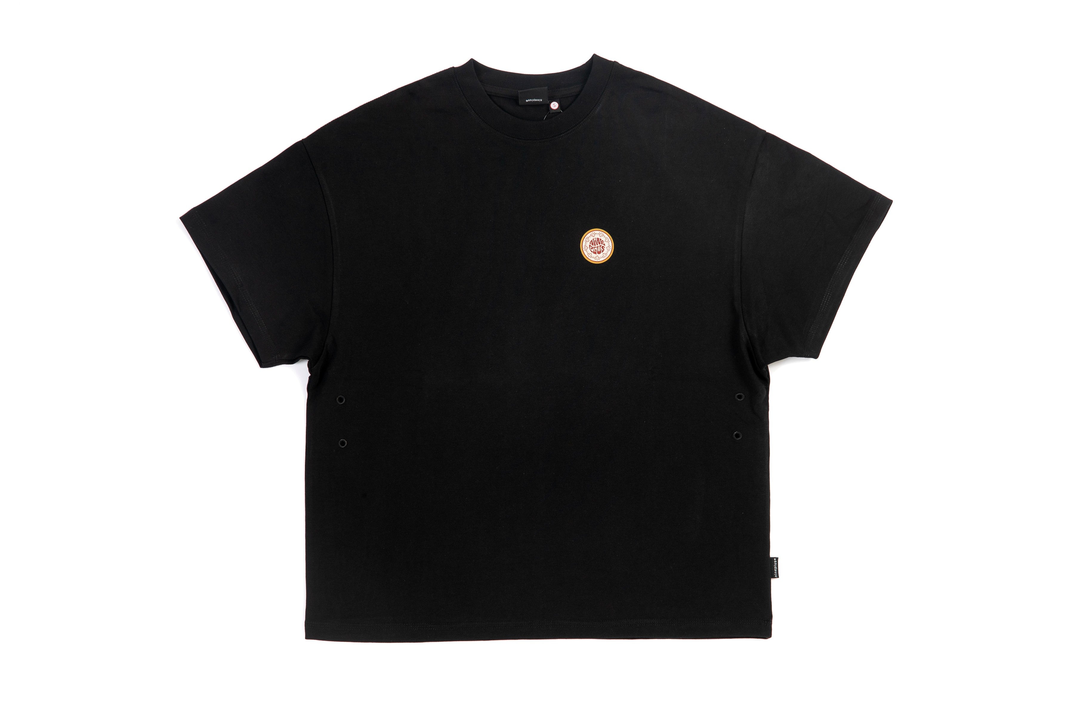 Nineplus Clothing – Nineplus Inc
